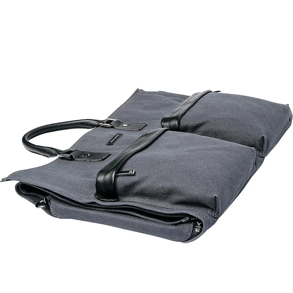 NWOT!! HOOK & ALBERT Garment Weekender Bag